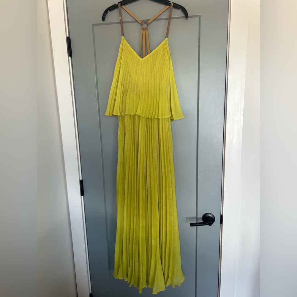 BCBGMAXAZRIA Joelle Dark Lime Maxi Dress - Picture 3 of 7